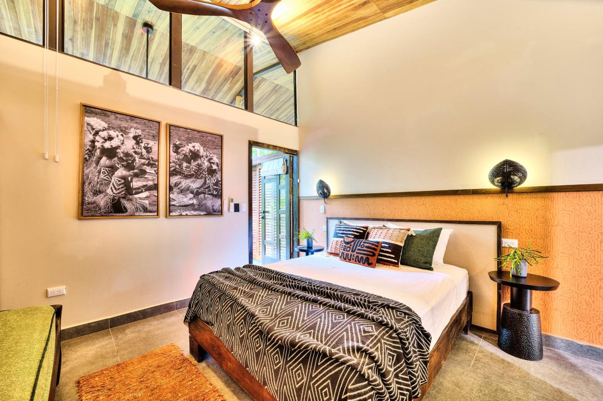 Conga Boutique Hotel Puerto Viejo de Talamanca ภายนอก รูปภาพ