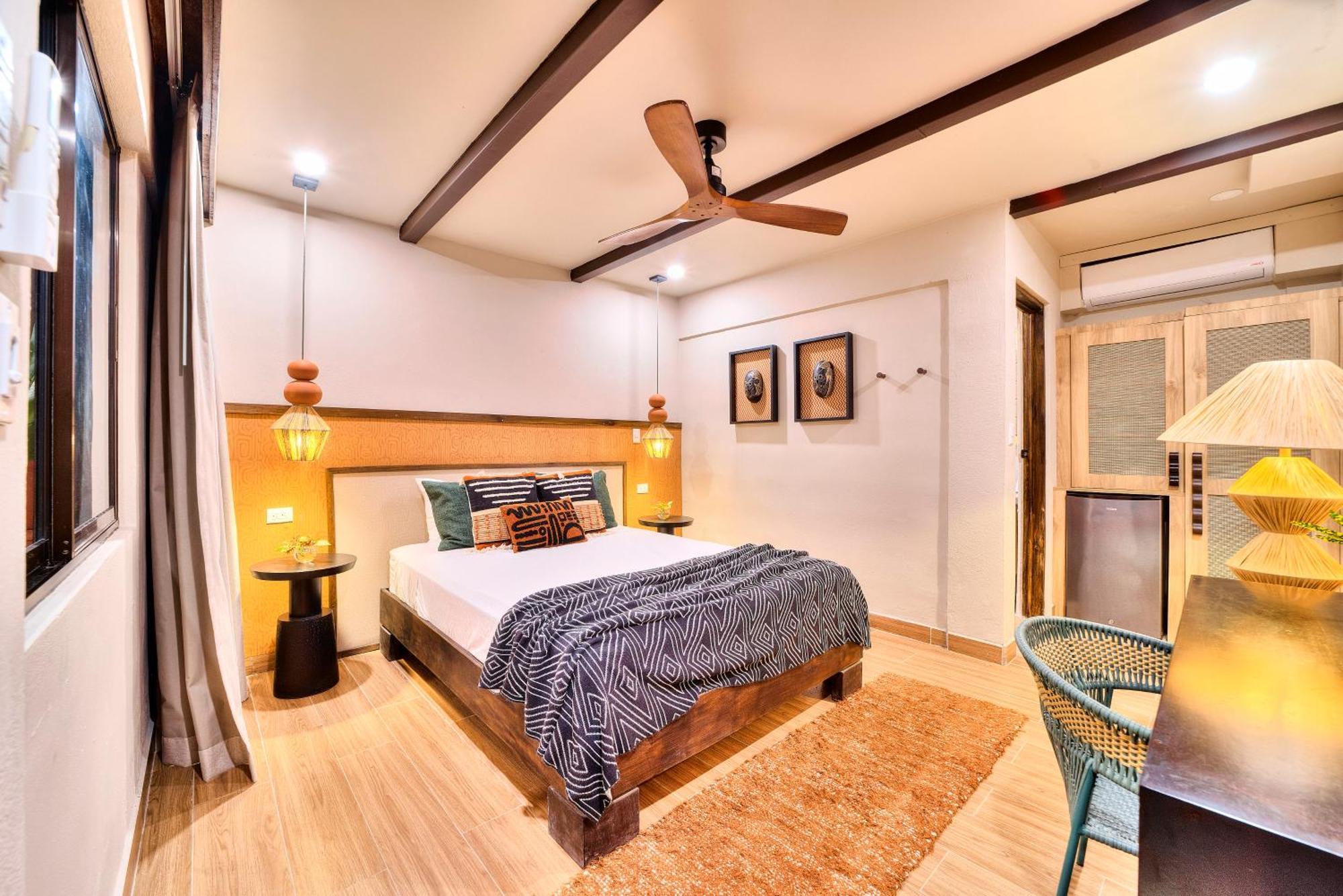 Conga Boutique Hotel Puerto Viejo de Talamanca ภายนอก รูปภาพ
