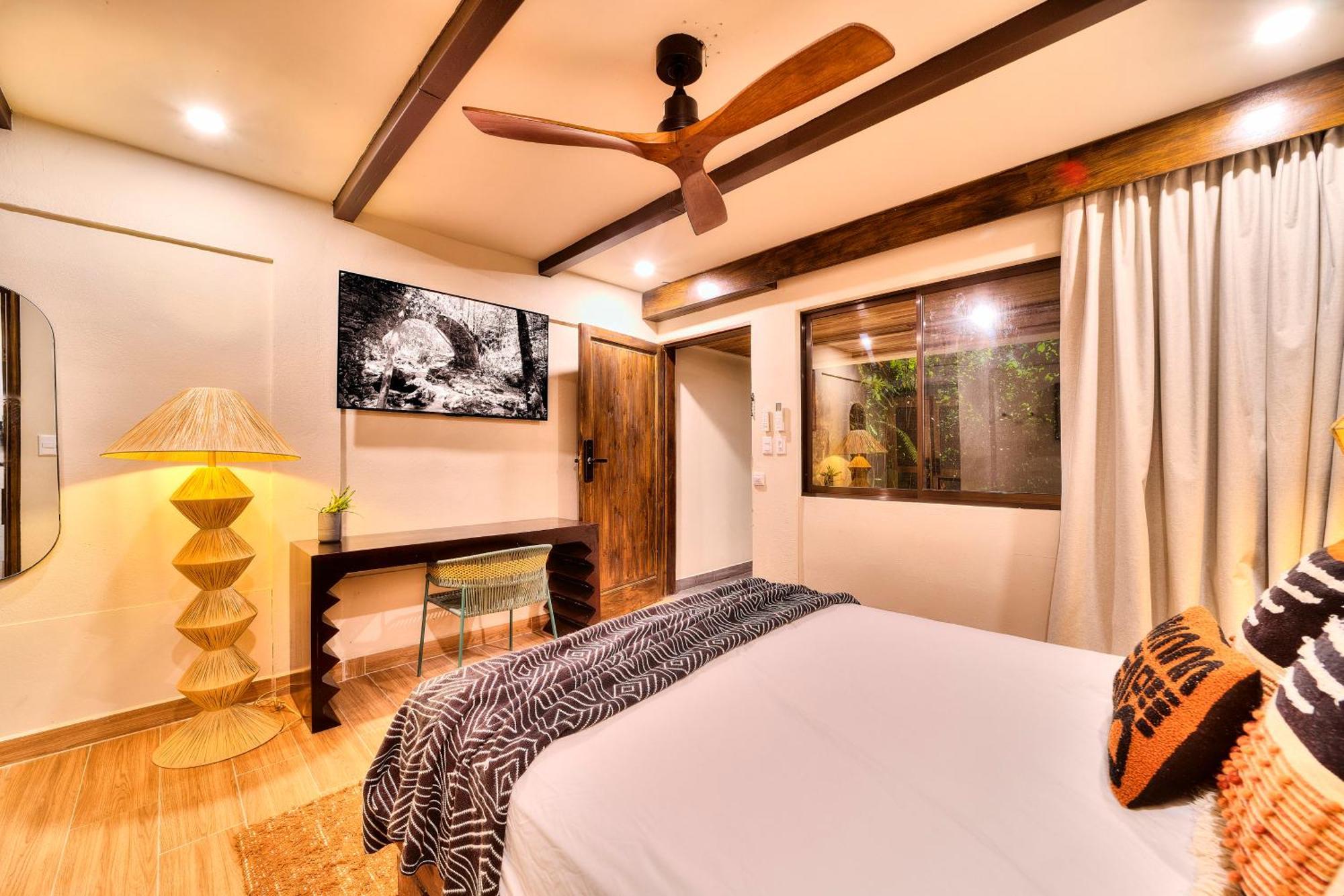 Conga Boutique Hotel Puerto Viejo de Talamanca ภายนอก รูปภาพ