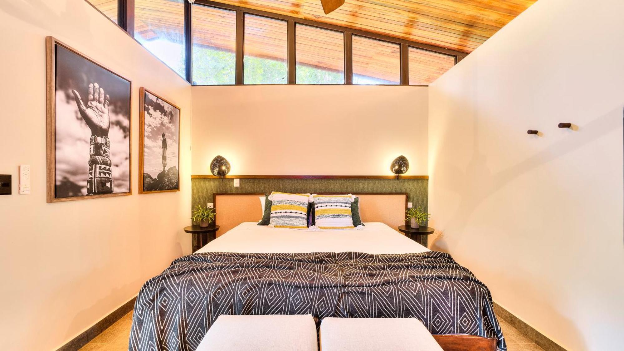 Conga Boutique Hotel Puerto Viejo de Talamanca ภายนอก รูปภาพ