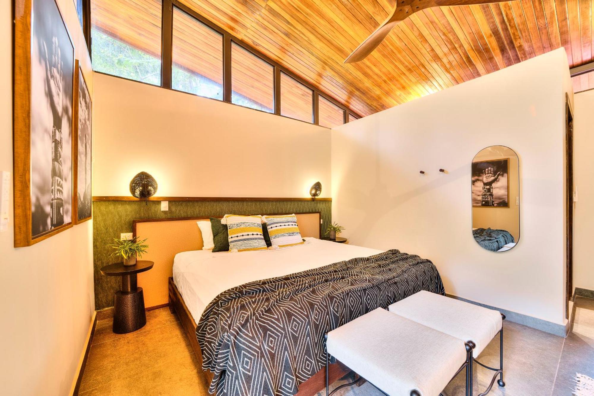 Conga Boutique Hotel Puerto Viejo de Talamanca ภายนอก รูปภาพ