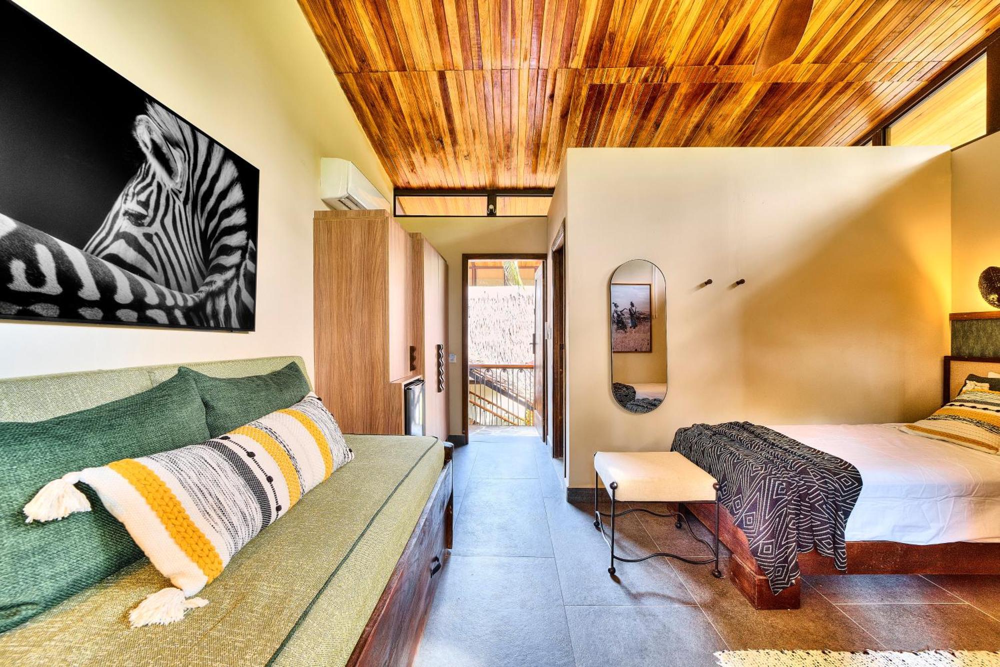 Conga Boutique Hotel Puerto Viejo de Talamanca ภายนอก รูปภาพ